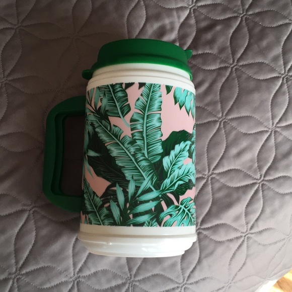 Adorable palm leaf thermos - Picture 5 of 5